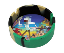 Load image into Gallery viewer, 3.5&quot; Round Silicone Ashtray with pad - Assorted Colour
