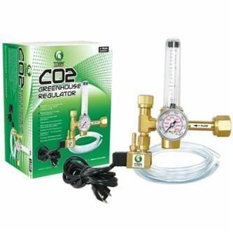 Titan CO2 Regulator - 0.5 - 15 - GrowDudes