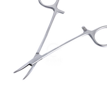 Load image into Gallery viewer, 5.5“ Stainless Steel Curved Kelly Forceps
