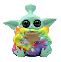 Load image into Gallery viewer, 5&quot; Baby Yoda Silicone Water Pipe

